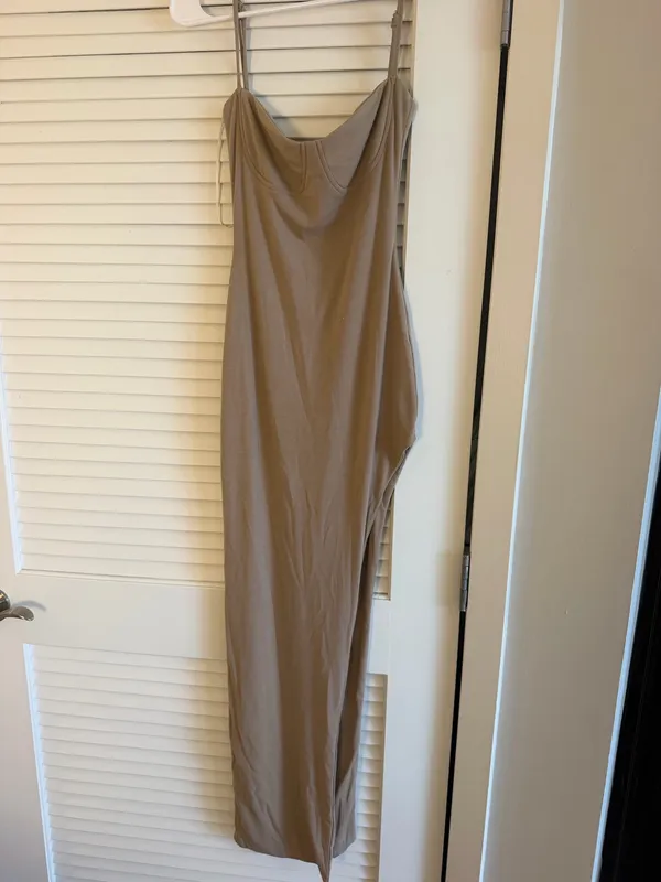 Princess Polly Tan Maxi Dress - Image 2