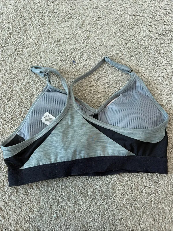 Nike Heather Gray & Black V‑Neck Strappy Sports Bra - Image 3