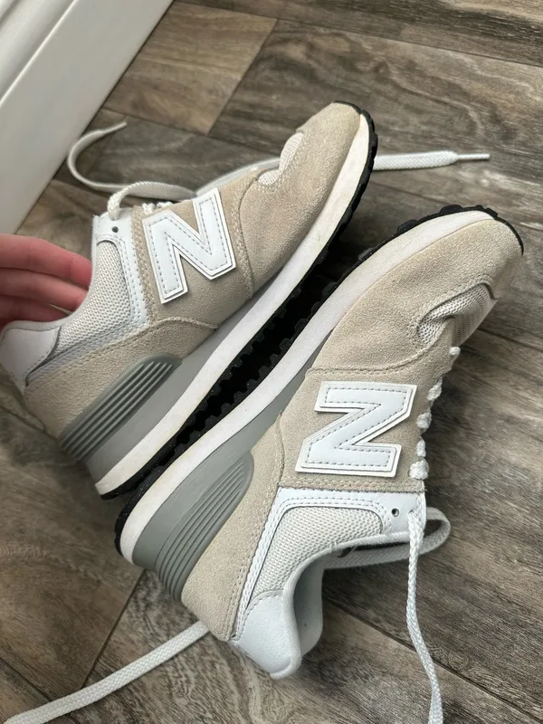 New Balance Classics 574 - Image 7