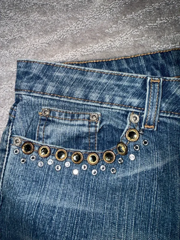 Cache Vintage Low-Waist Y2K Rhinestone Studded Flare Jeans - Image 2