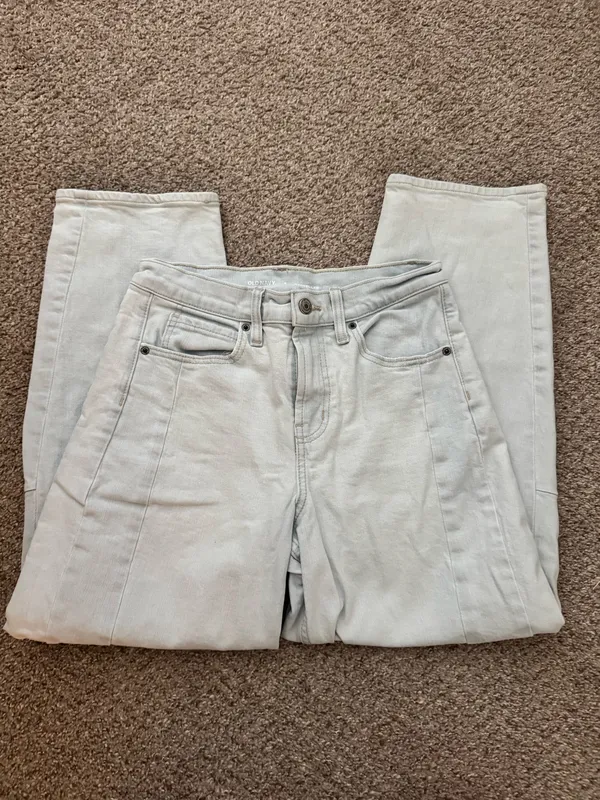 Old Navy High-Rise Barrel Leg Jean - Image 3