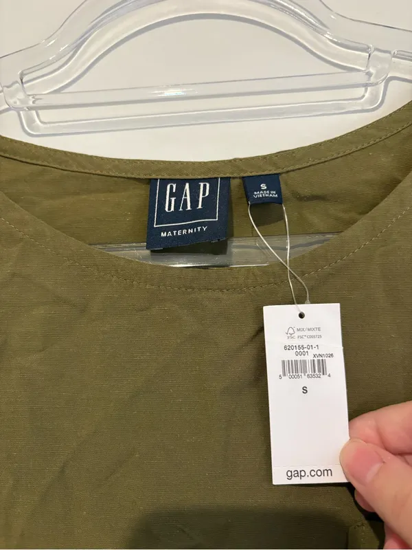 Gap maternity linen pocket top green size small - Image 3