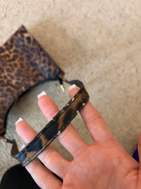 Amazon Leopard print purse - Image 3
