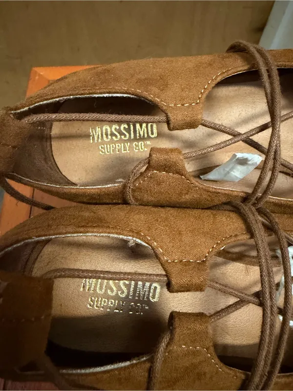 Mossimo Supply Co. Brown Suede Lace-Up Ballet Flats - Pointed Toe Shoes. Size: 6 - Image 2