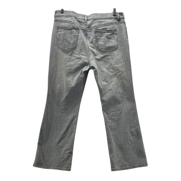 Chicos Bootcut Jeans Light Wash‎ 16 Or 3 Short - Image 2