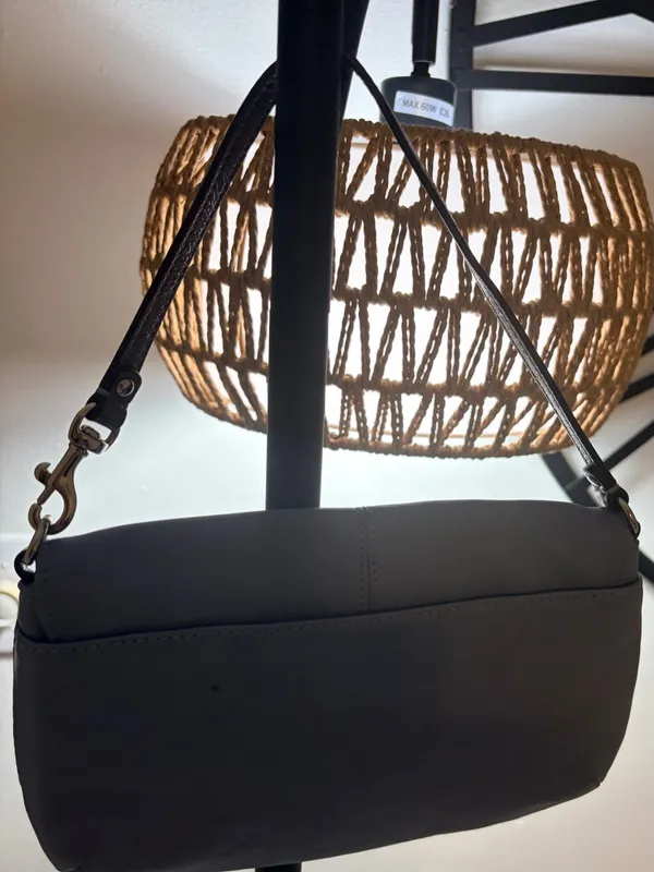 Coach Women's Shoulder Bag in Light Blue - Image 8