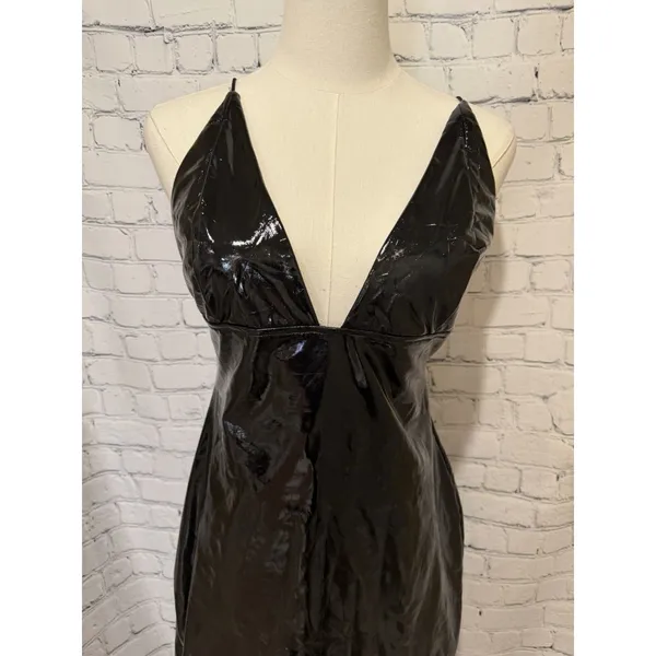 Windsor Vampy Sleek Black Patent Faux Leather Mini Dress Size Large - Image 2