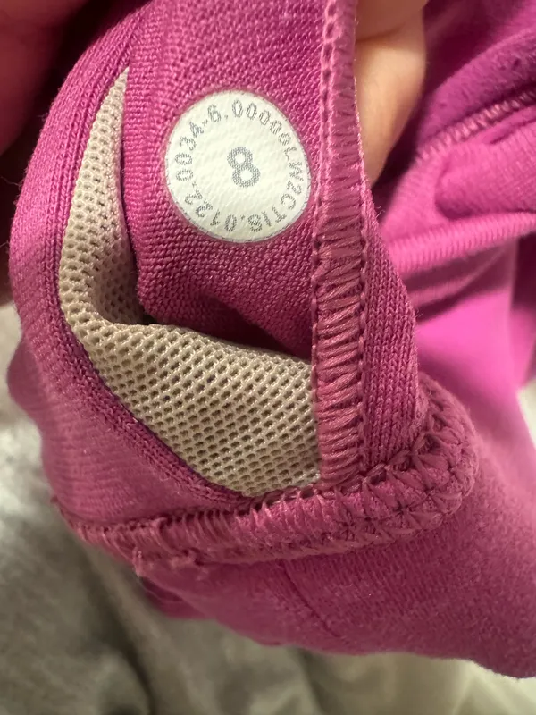 Flow Y Lululemon Sports Bra - Image 4