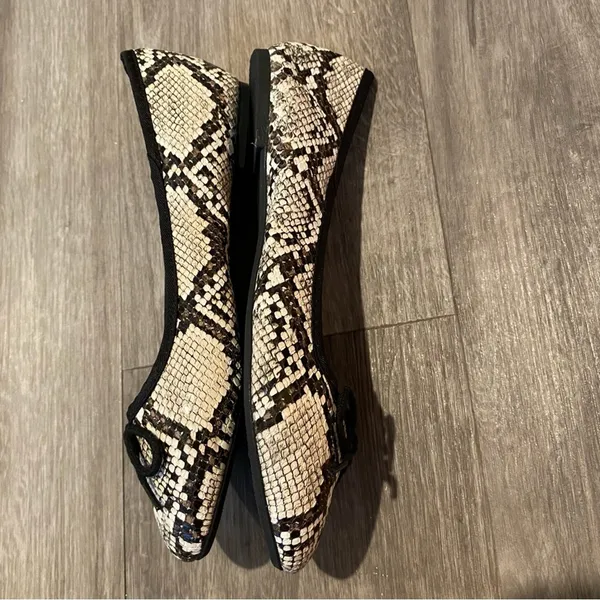 French Connection Diana Snake Print Bow Ballet Flats Women’s 6 - Image 3