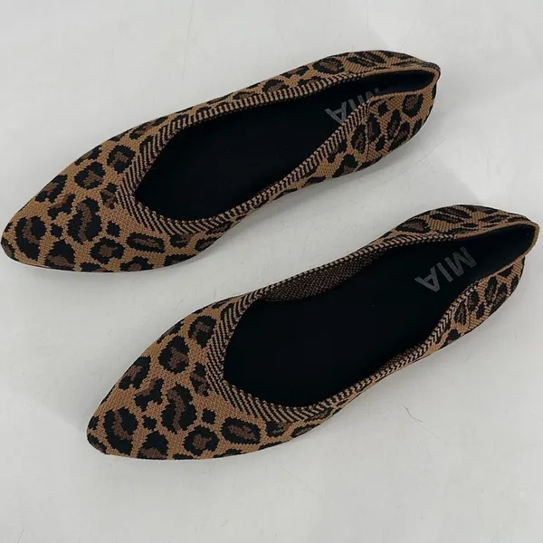 NWOT Mia Women's 1889‎ Animal Print Pointed Toe Ballet Flats Brown Size 6.5 - Image 2