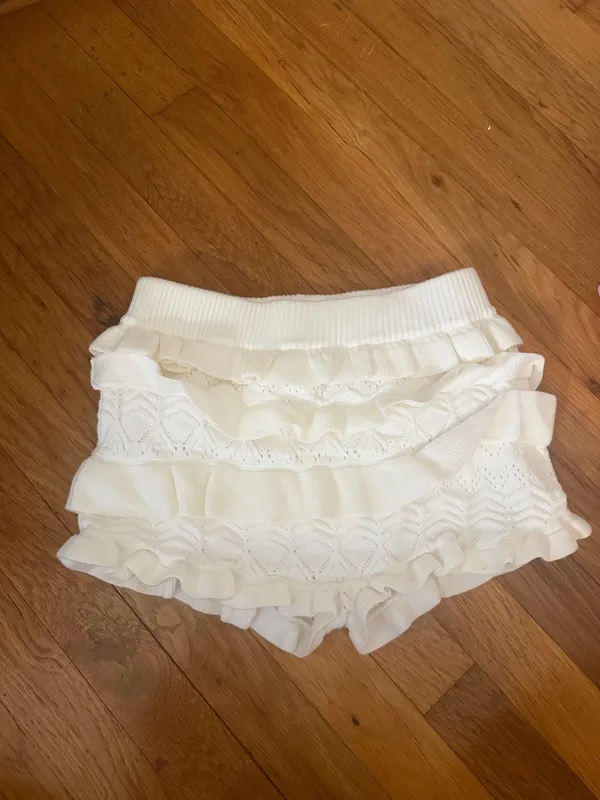 Edikted Mini Shorts White - Image 2