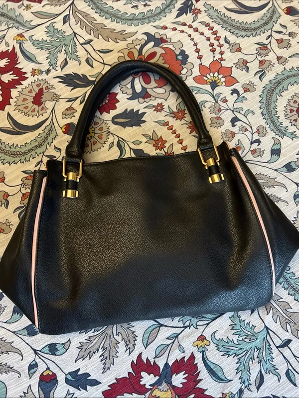 Sleek Black Pebbled Tote with Pink Trim and Gold Hardware - Image 3