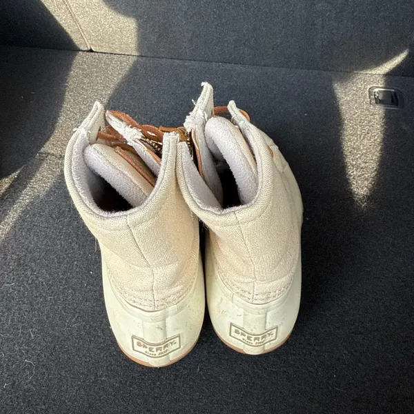 Women's Sperry Salwater Duck Boots 7.5 - Image 3