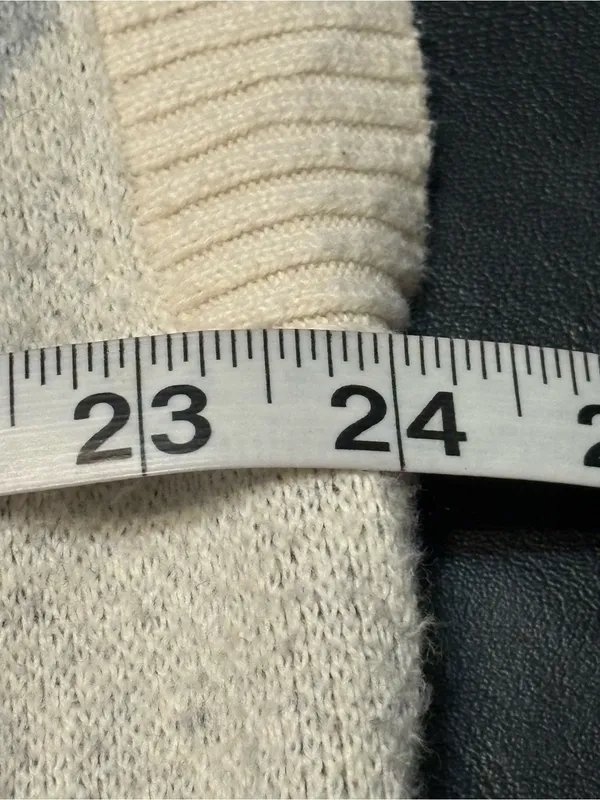LOFT Cream and Light Gray Argyle Cowl Neck Sweater Vest size XL - Image 8
