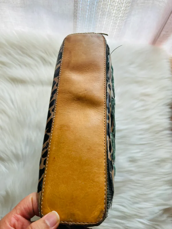 Consuela Bag and Wallet  - Image 6