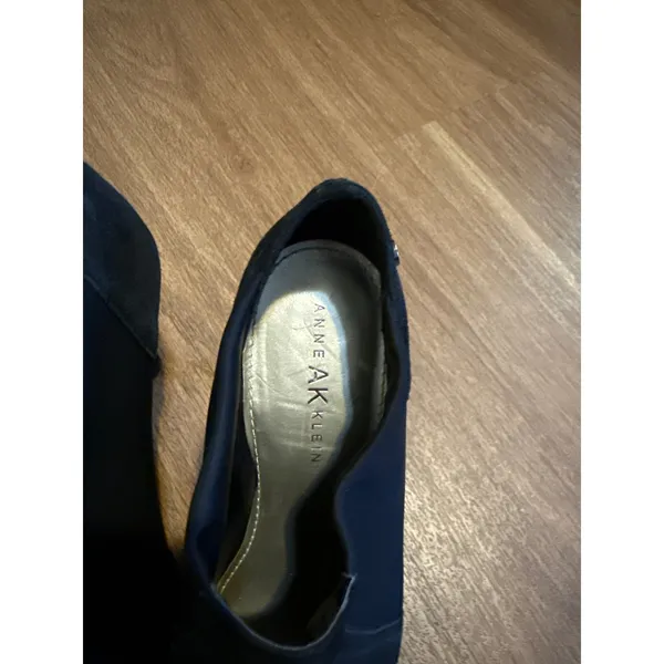 Anne Klein Belicimo Black‎ Suede Textile Pointed Toe Ankle Booties Heel 8.5M - Image 3