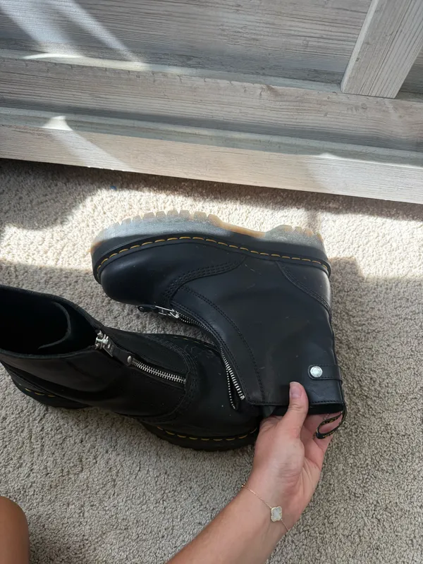Dr. Martens Boots Leather Black - Image 5