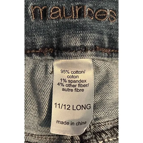Maurices Women's Ripped Jeans Flared Hems Size 11/12 Long 31 1/2" Inseam x 16"‎ - Image 3