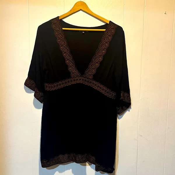 Baby doll top L Dress‎ or top - Image 2