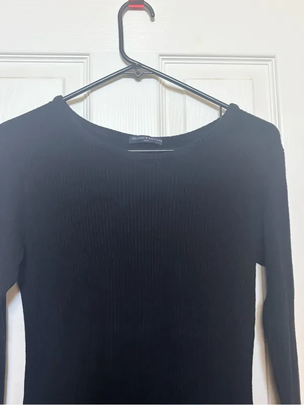 Brandy Melville Black Ribbed Long-Sleeve Dress - Image 3