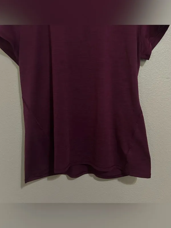 Athleta Burgundy Heathered Scoop Neck Short Sleeve Athletic Shirt Womens Size XL - Image 3