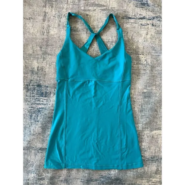 Lululemon Practice Daily Tank in Surge / Teal Size 4 - Image 3