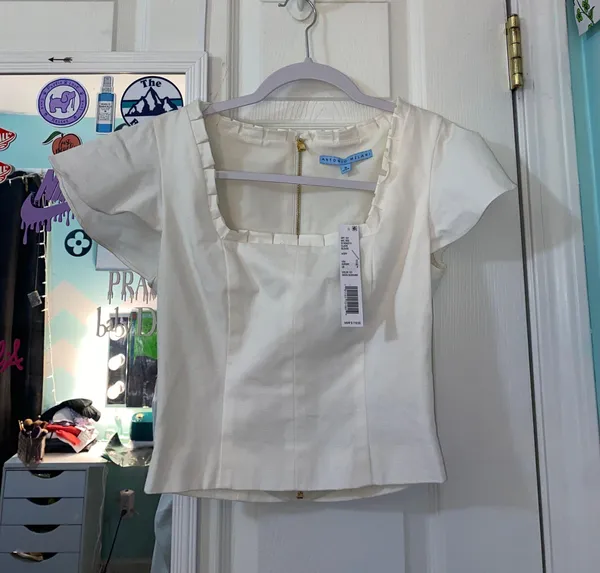 Antonio Melani Crop Top - Image 2