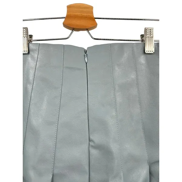 Aureum Sky Blue Vegan Leather Pleated Skirt Size‎ Small - Image 6