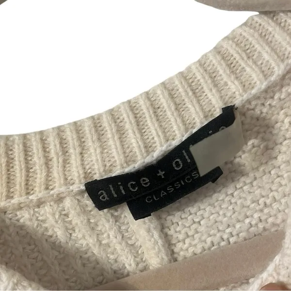 ALICE + OLIVIA Off White Wool Sweater Pullover Top - Image 6