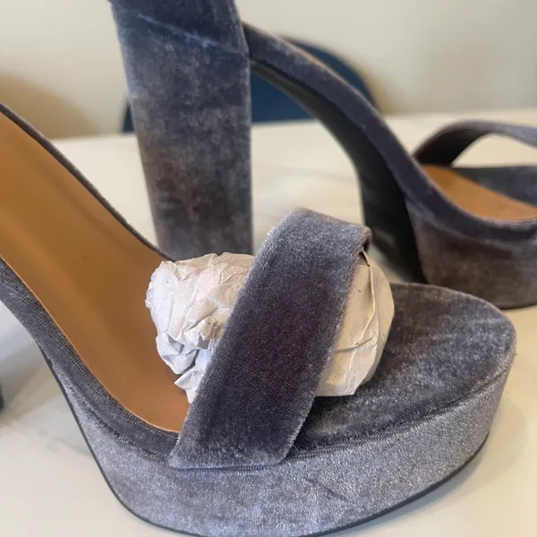 Bamboo Cute Gray velvet ankle straps Y2K 90s platform sandals chunky high heels - Image 3
