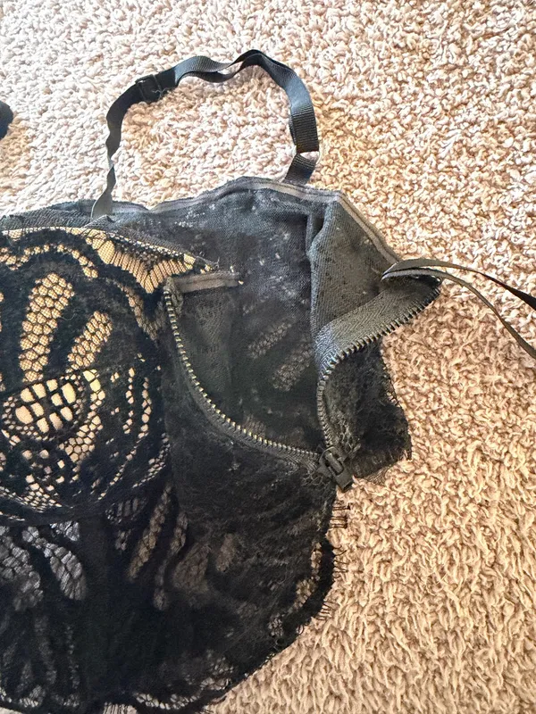 Black Lace Crop Top - Image 6