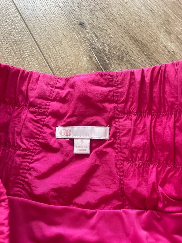 GB pink athletic shorts - Image 3