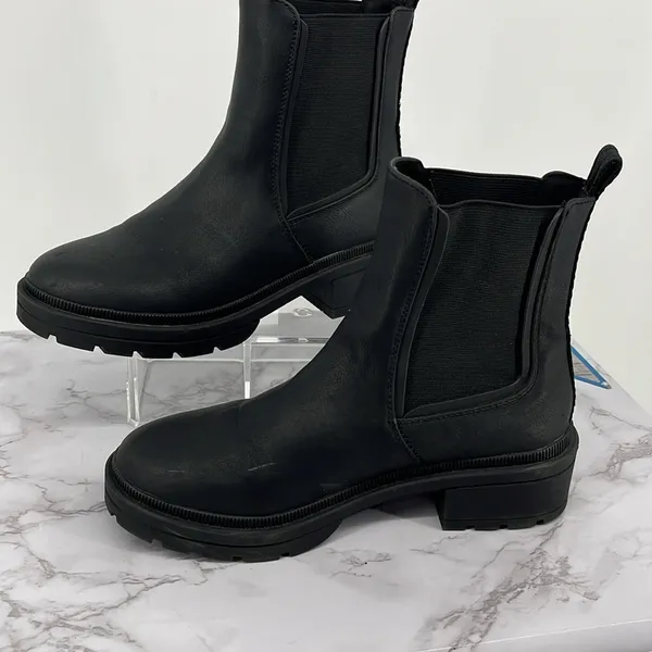 Rocket Dog Iggie Black Chelsea Boot Pull On Chunky Sole Size 8 Goth Punk Cushion - Image 4