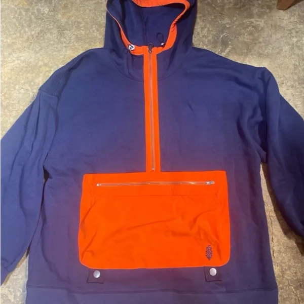 Free People at your best quarter zip hoodie. Size Small - Image 4