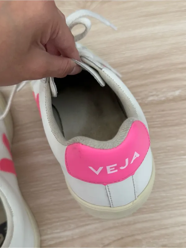 Veja Women’s 10 Esplar Low Sneakers Leather Pink White - Image 7