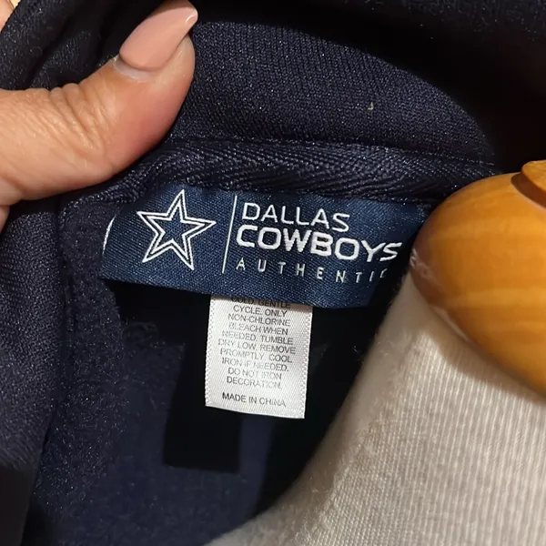 National Football League Dallas cowboy fleece quarter zip size L - Image 6