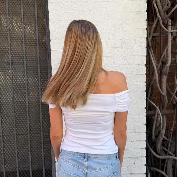 Aritzia contour white off the shoulder top blouse sz s / basically new - Image 3