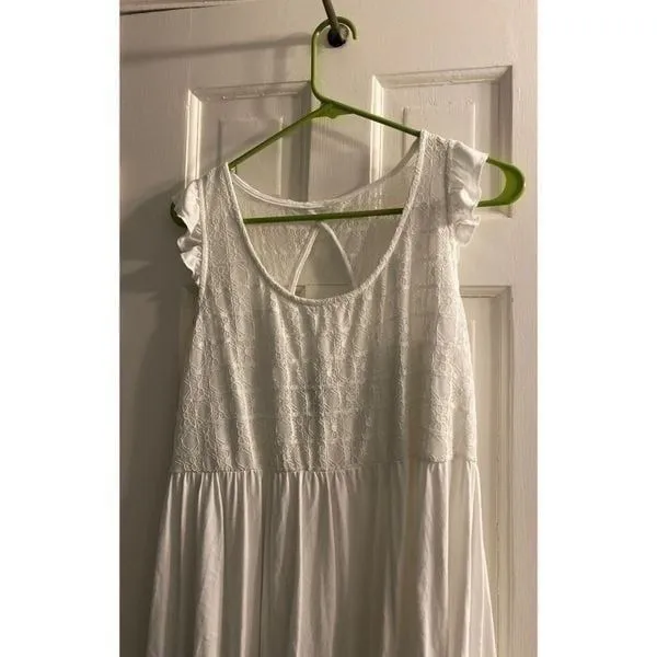 Torrid white tank lace top size 0 - Image 2