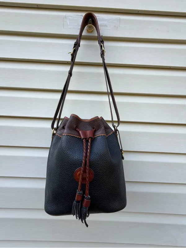 Vintage Dooney & Bourke All Weather Leather Black Brown Drawstring Bucket Bag - Image 3