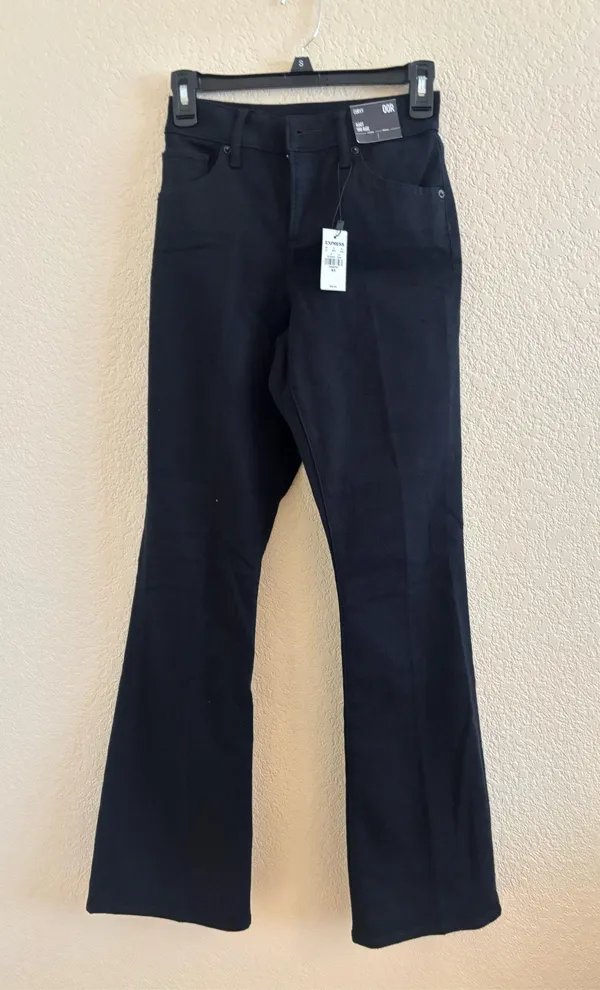 Express Curvy Mid Rise Black Bootcut Jeans NWT - Image 4