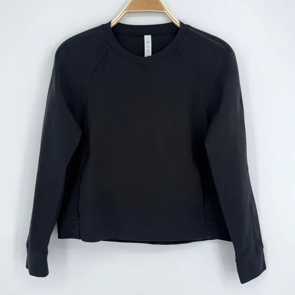 Lululemon On Track Crew Sweatshirt Size 8 Black Pullover Athleisure Sporty - Image 5