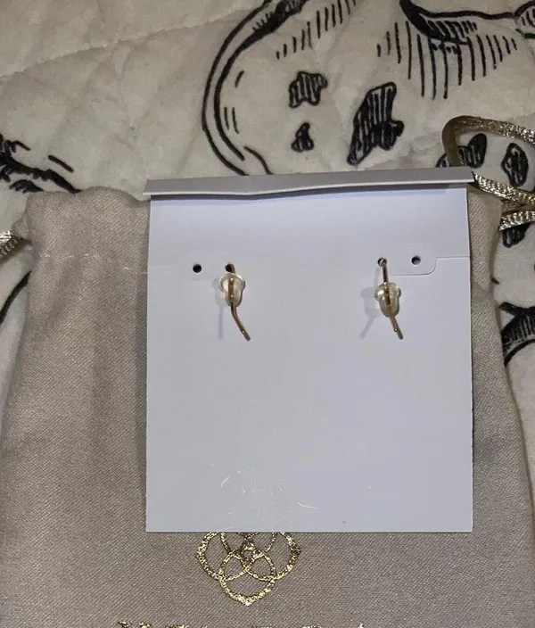 Kendra Scott Lee Earrings - Image 3