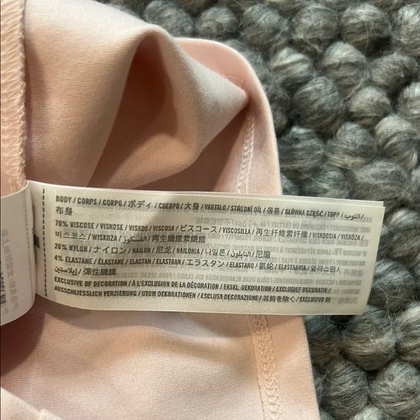 Abercrombie & Fitch Baby Pink Cropped Tank Size Small - Image 6