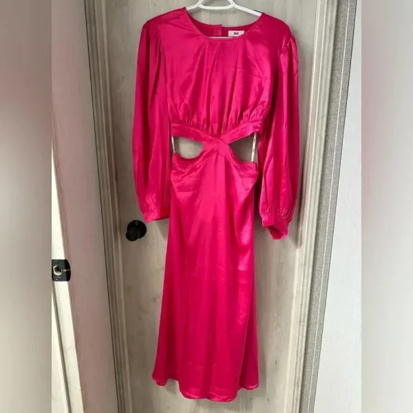 Rahi Pink‎ Midi Dress W/ Cutouts Longsleeve NWOT size large - Image 3
