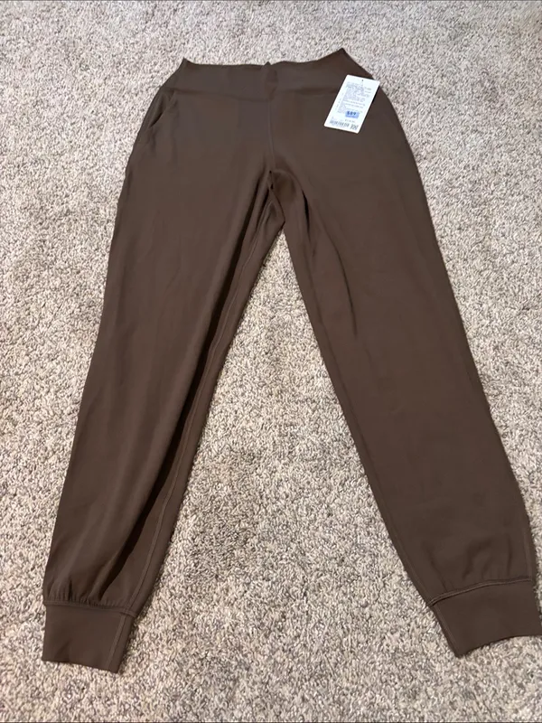 Lululemon Align HR Joggers *Regular size 6 NWT - Image 4