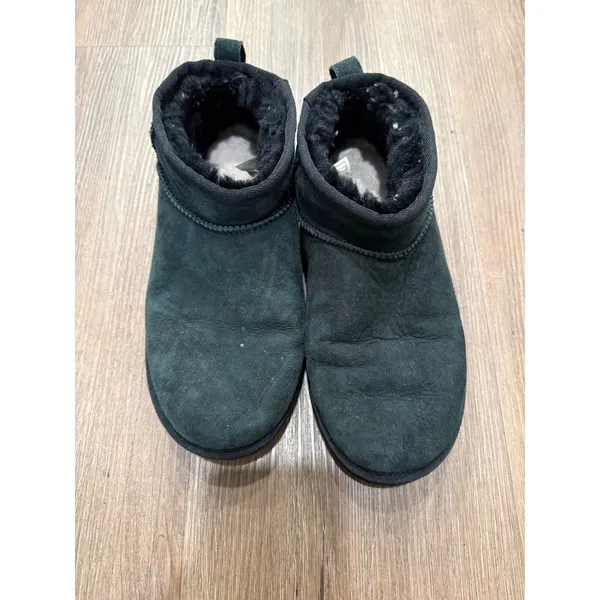 UGG Classic Ultra Mini Black Suede Sheepskin Ankle Boots 1116109‎ Womens 9 - Image 2