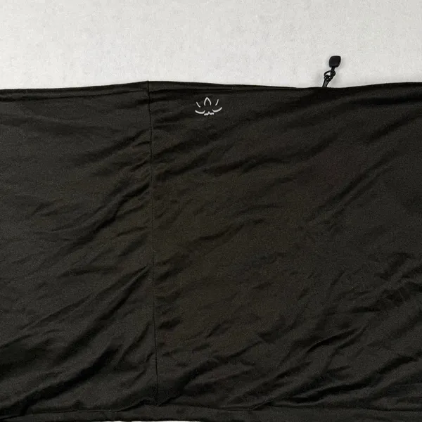 Beyond Yoga Infinity Hidden Pocket Scarf Black One Size Athleisure Travel - Image 2