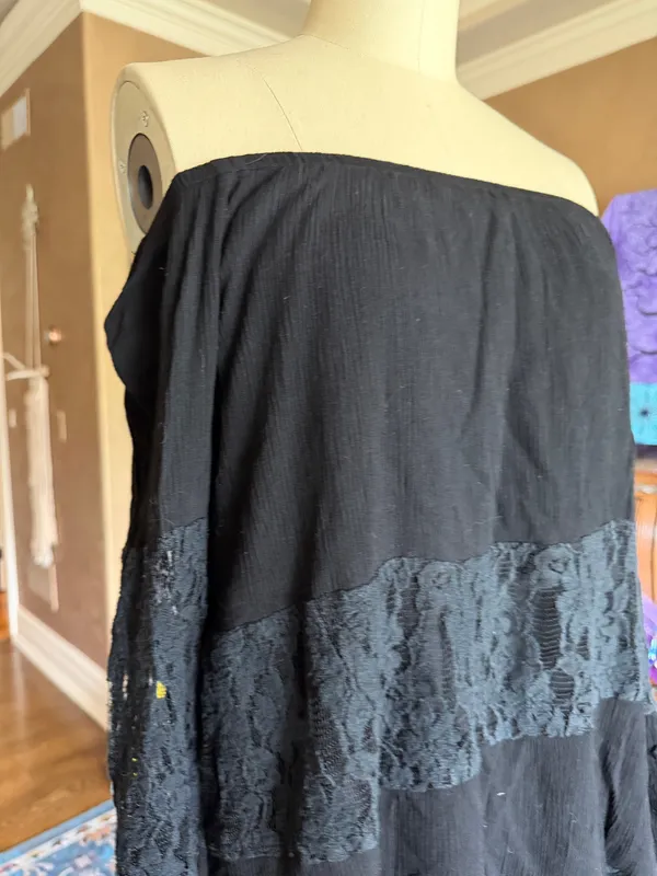 Black Dress - Image 4