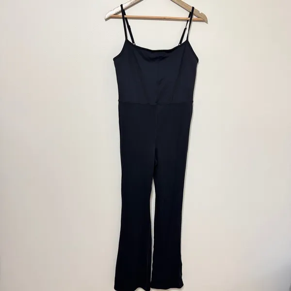 Quince Ultra-Form Kick Flare Jumpsuit Size Large black - Image 2