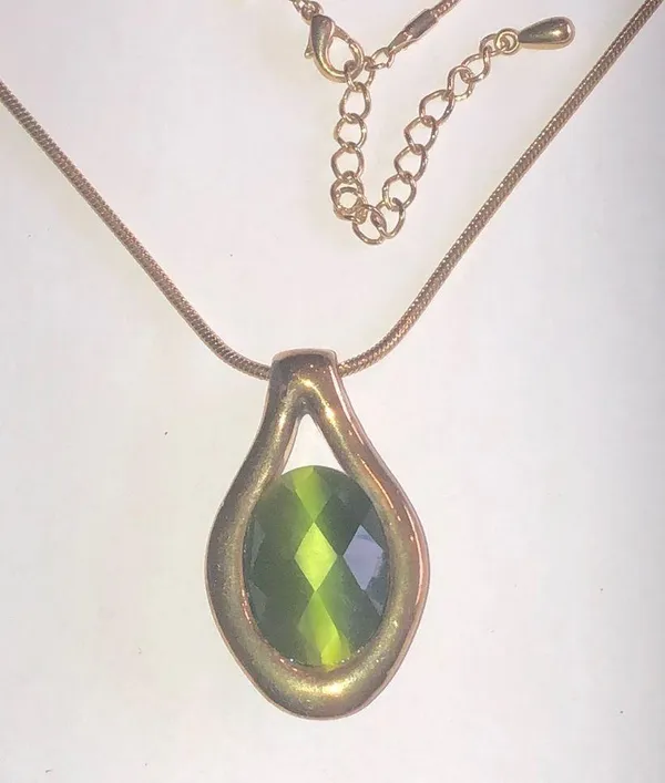 Reversible Green Brown Gemstone Boho Pendant Necklace - Image 4